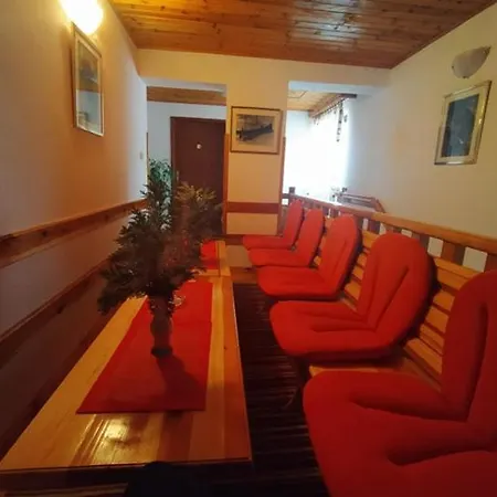 Milic Lägenhet Sirogojno